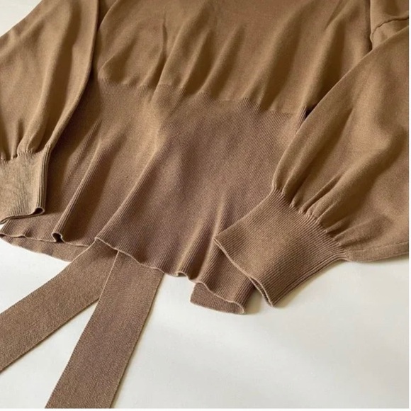 Tie Back Belt Ribbed Mocha Mousse Sweater Mock Neck Billow Sleeve Size L NWT - Picture 16 of 16